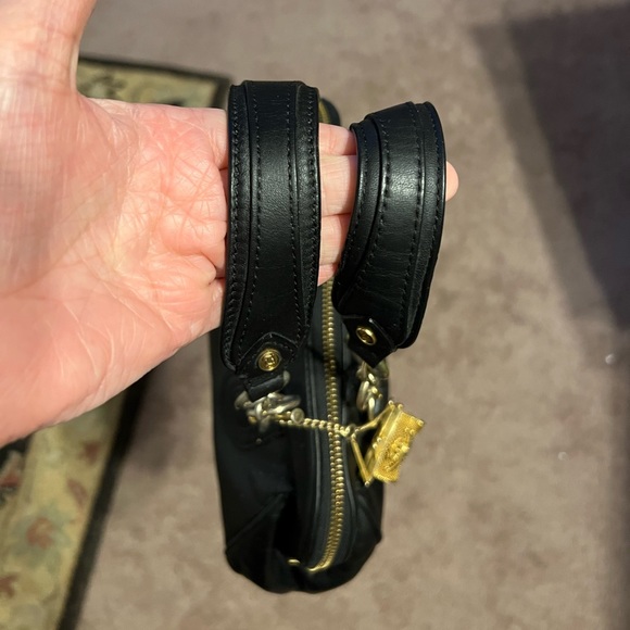 SOLD!! Rare vintage y2k black blinged leather Juicy Couture purse bag. - Picture 12 of 16